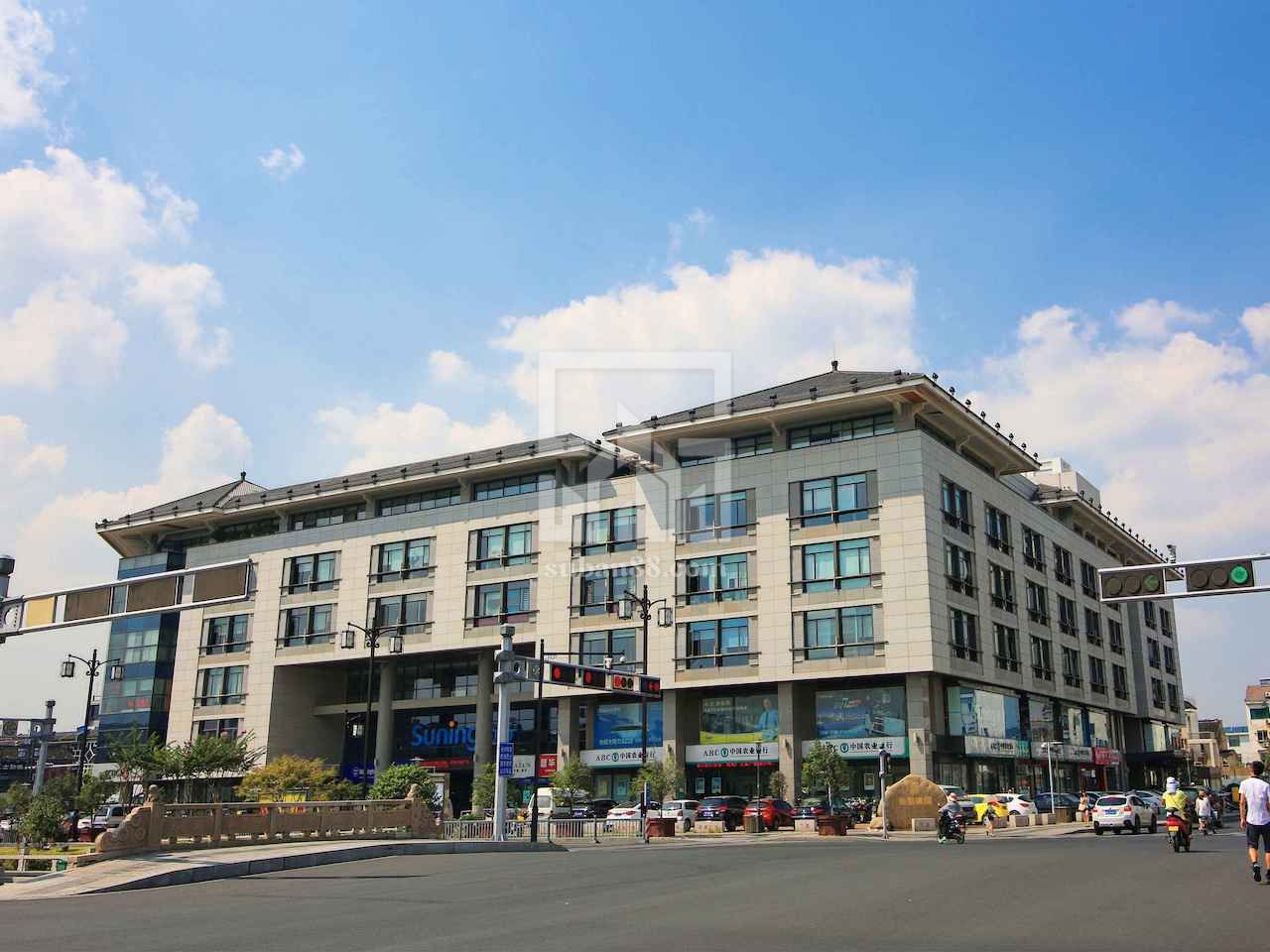 和基廣場