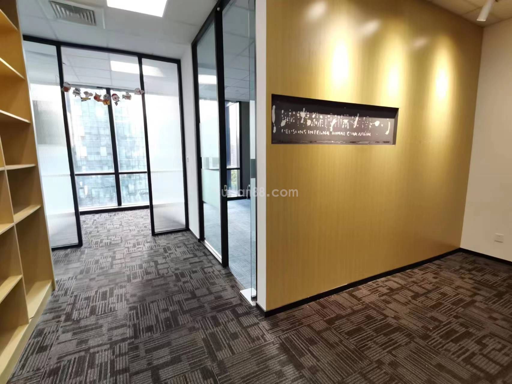 蘇州市工業園區元聯金融中心甲級寫字樓精裝招租