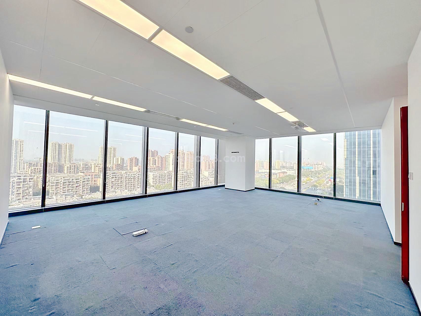 蘇州市工業園區協鑫廣場甲級寫字樓精裝招租